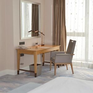 Lake View Twin Room